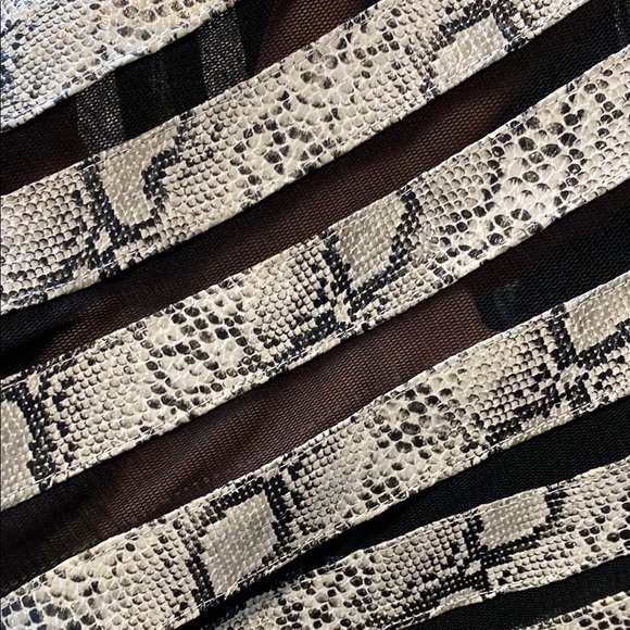 T&W Designs Black and Cream Striped Animal Print & Sheer Panel Blazer - Picture 5 of 7